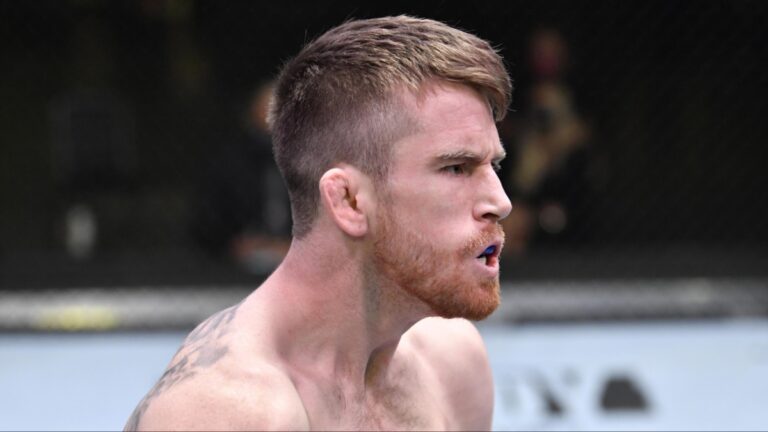 Cory Sandhagen firmly believes he caused Deiveson Figueiredo’s knee injury in UFC Des Moines win