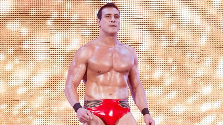 WWE Reportedly Signs Multiple AAA Stars, Including Alberto Del Rio