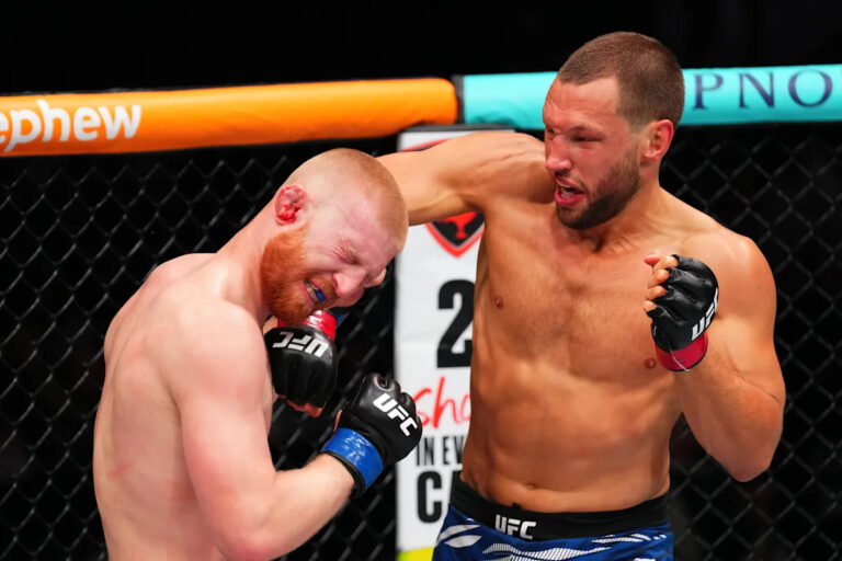Bo Nickal shares brief words following UFC Des Moines loss to Reinier de Ridder
